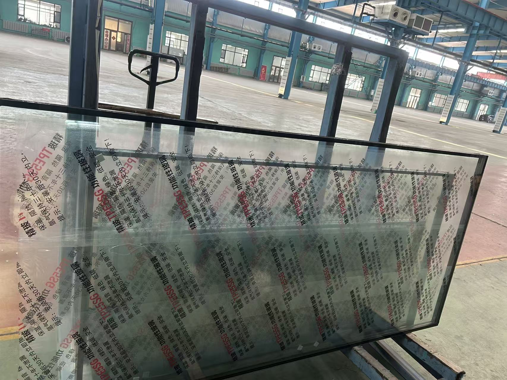 阜新市玻璃源头工厂钢化玻璃 - 价格